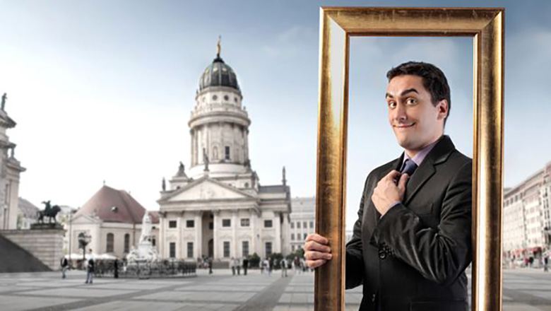 How do I work for a narcissistic boss?